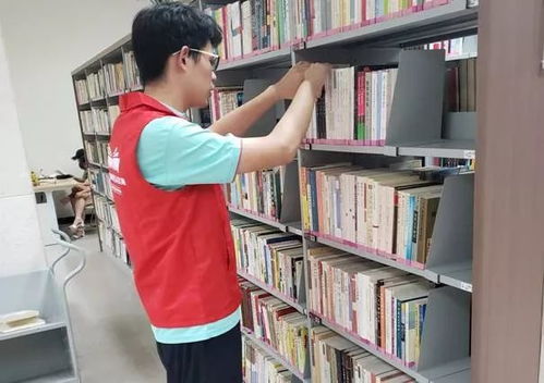 青春三下乡 图书翰墨飘香，中华文化源远流长