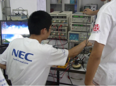 电气工程及其自动化与计算机系统技术服务 交叉融合驱动未来创新